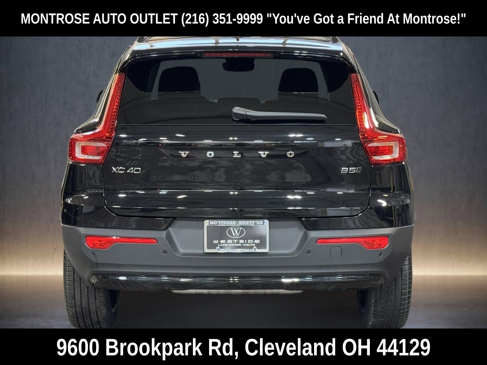 New 2026 Volvo XC40 B5 Plus w/ Protection Package Premier image 4