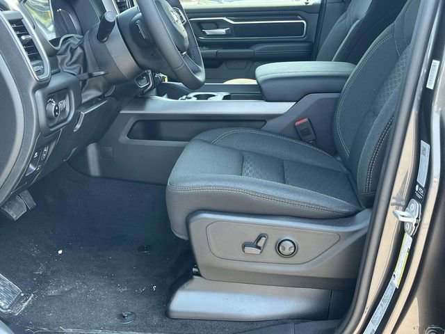 New 2026 RAM 1500 4x4 Crew Cab image 10
