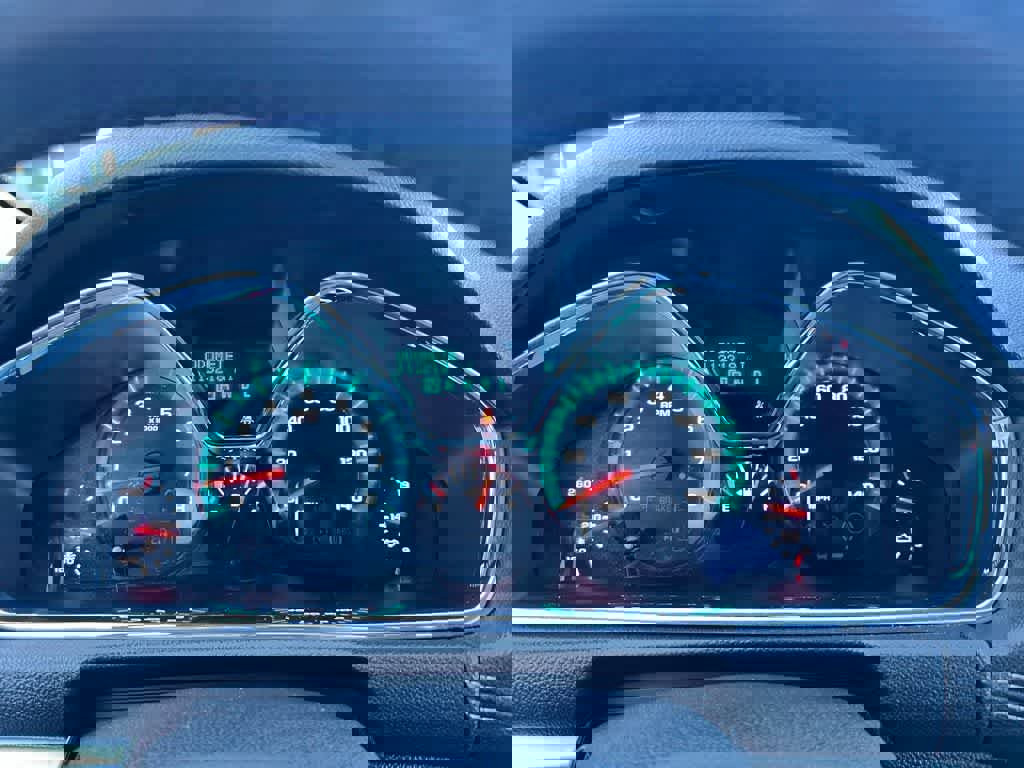 Used 2017 Chevrolet Traverse Premier image 37