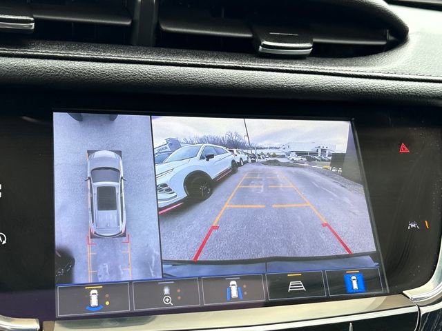 Used 2024 Cadillac XT6 Premium Luxury w/ Technology Package image 18