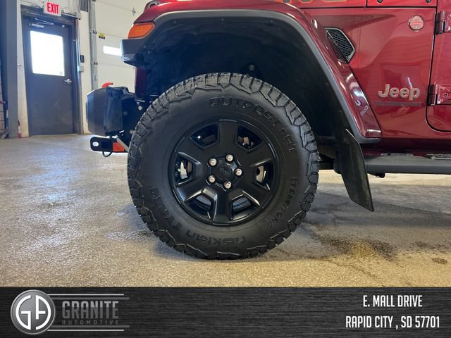 Used 2021 Jeep Gladiator Mojave w/ Dual Top Group AWD/4WD image 27