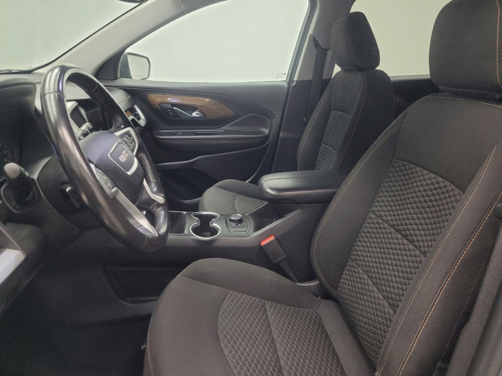 Used 2020 GMC Terrain SLE w/ LPO, Floor Liner Package image 17