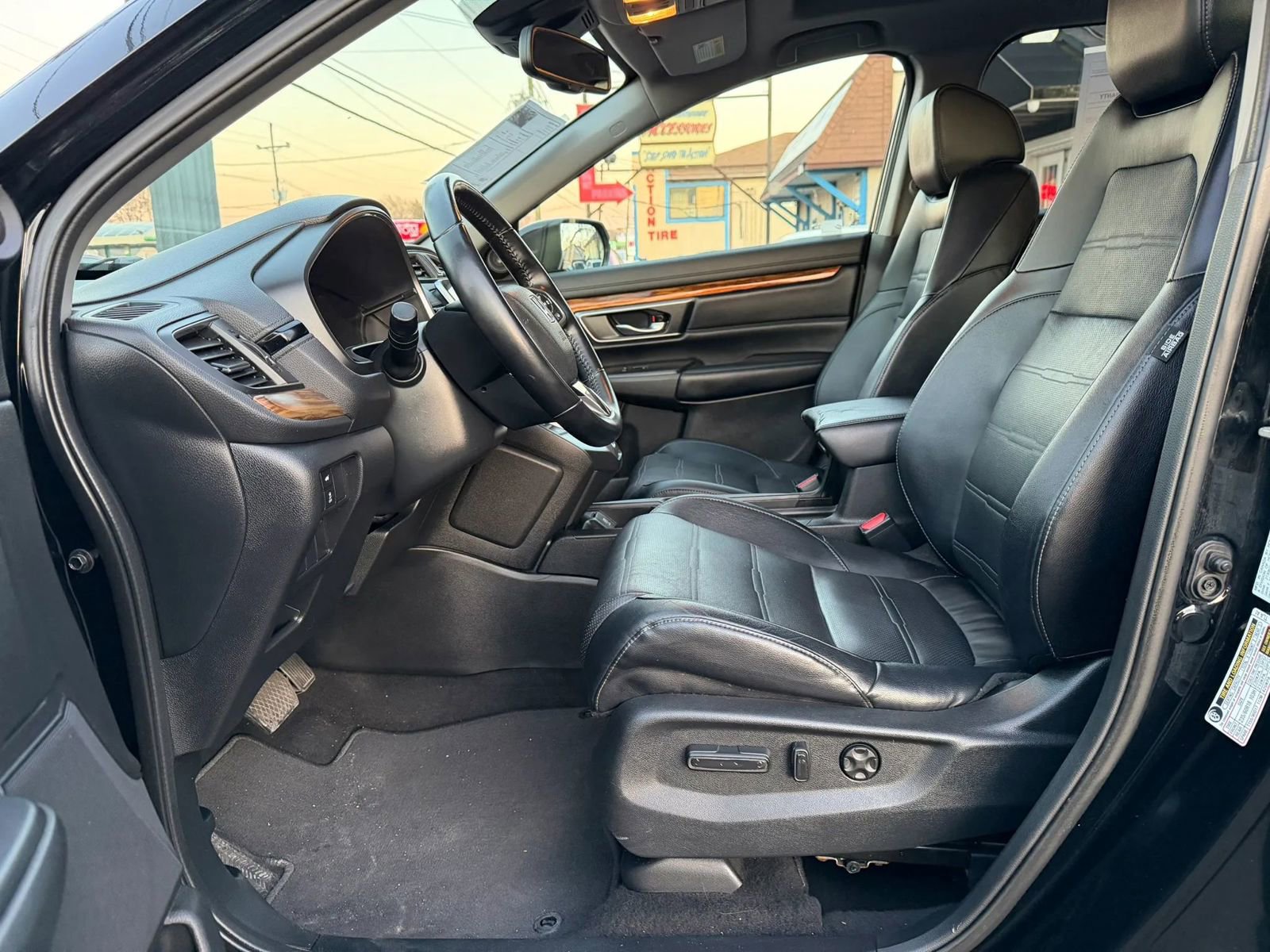 Used 2017 Honda CR-V EX-L image 17