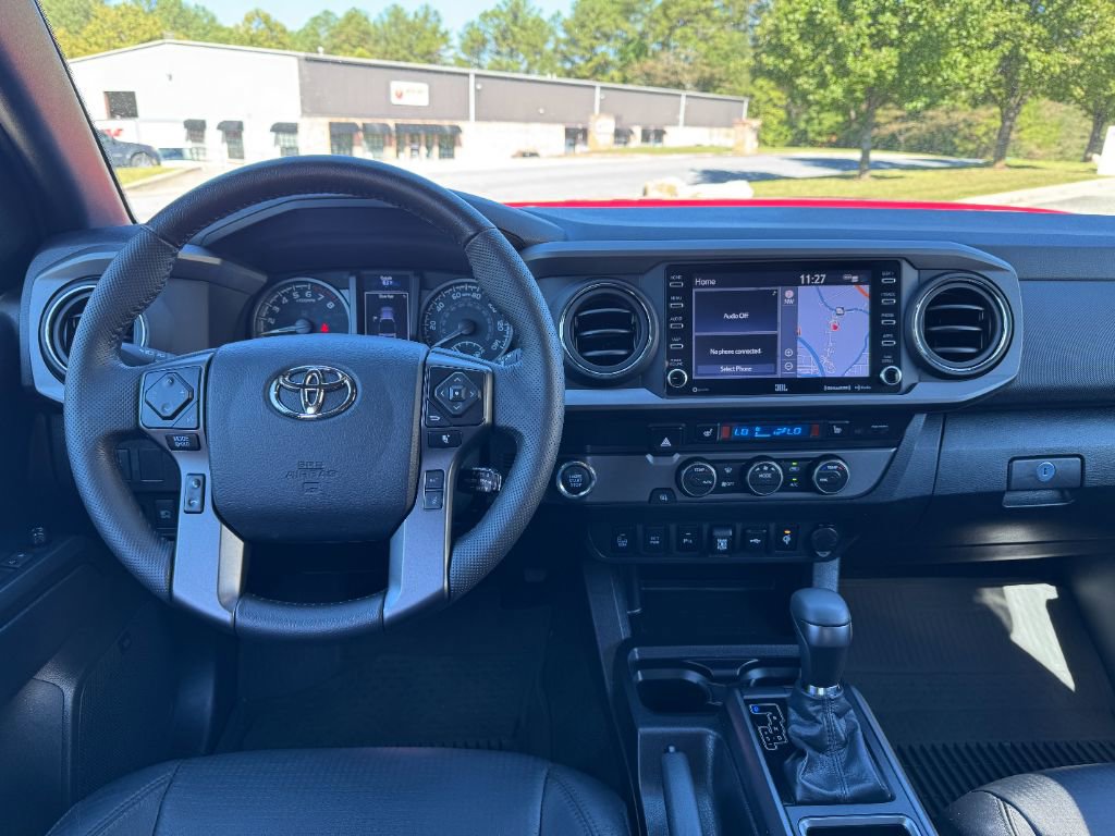Used 2022 Toyota Tacoma TRD Off-Road image 18