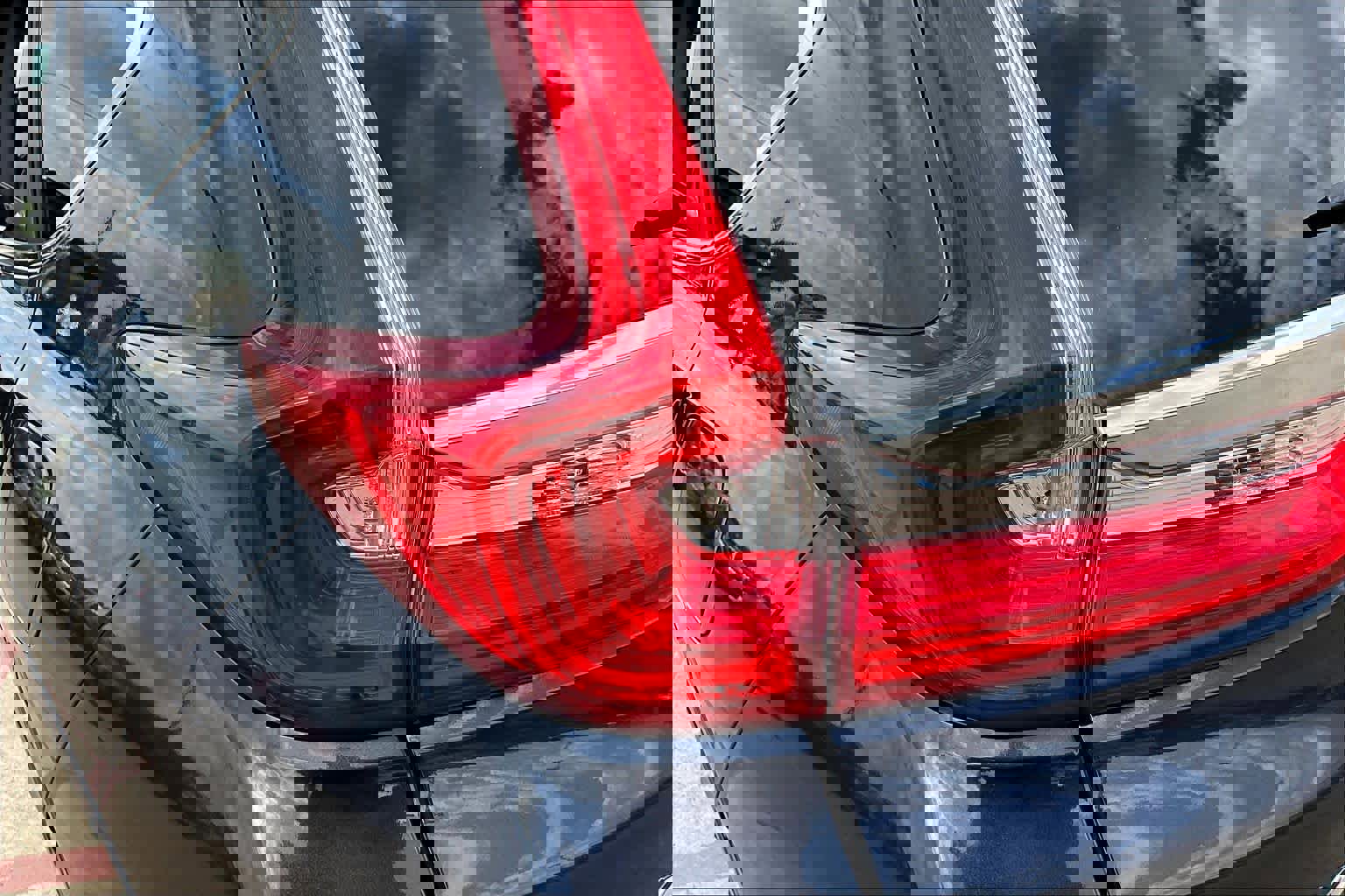 Used 2019 Honda CR-V EX-L image 27