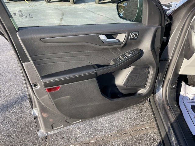 New 2025 Ford Escape Active w/ Active Premium Tech Pack image 63