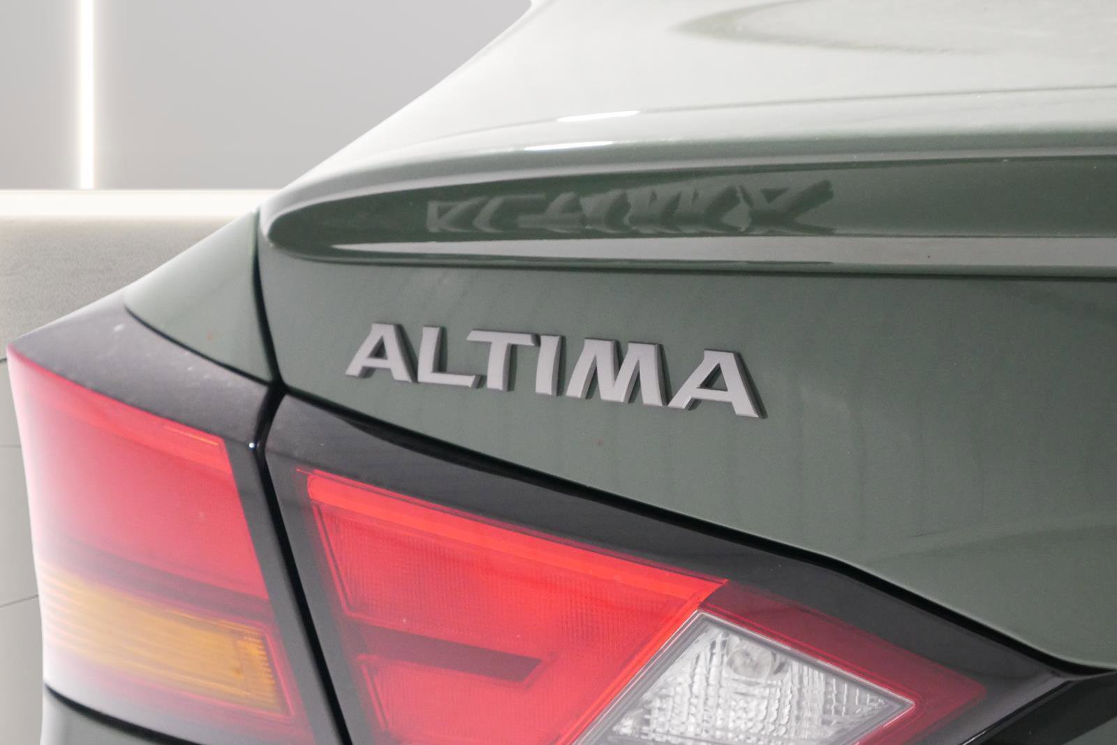 New 2025 Nissan Altima 2.5 SR image 25