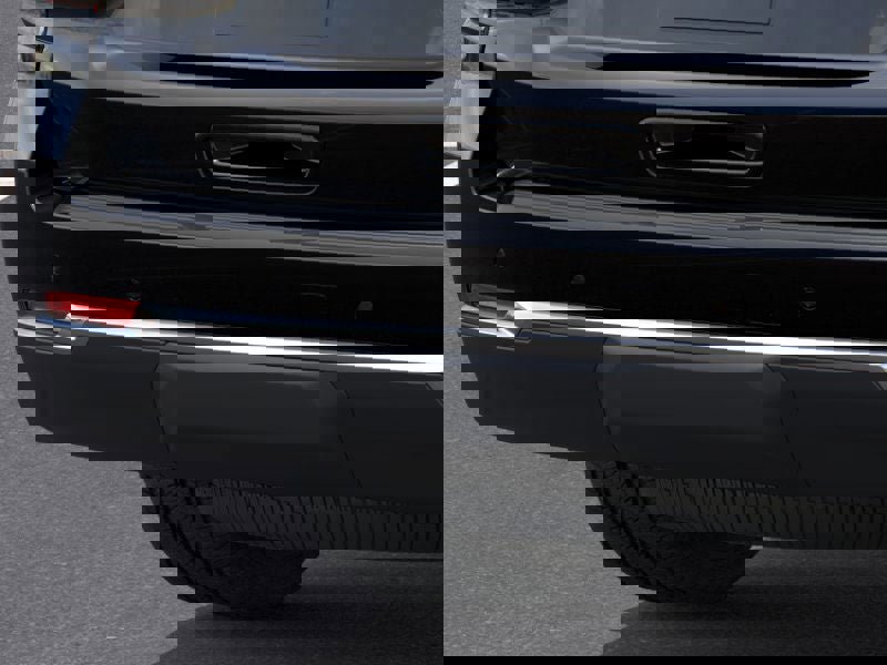 New 2026 Chevrolet Suburban LS image 38