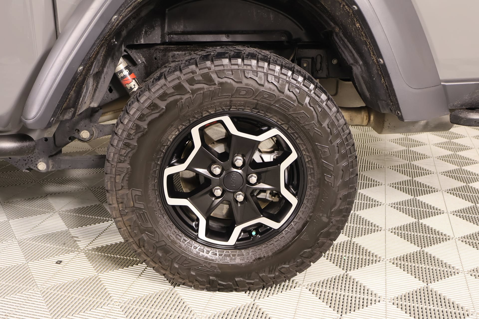 Used 2021 Jeep Gladiator Rubicon AWD/4WD image 18