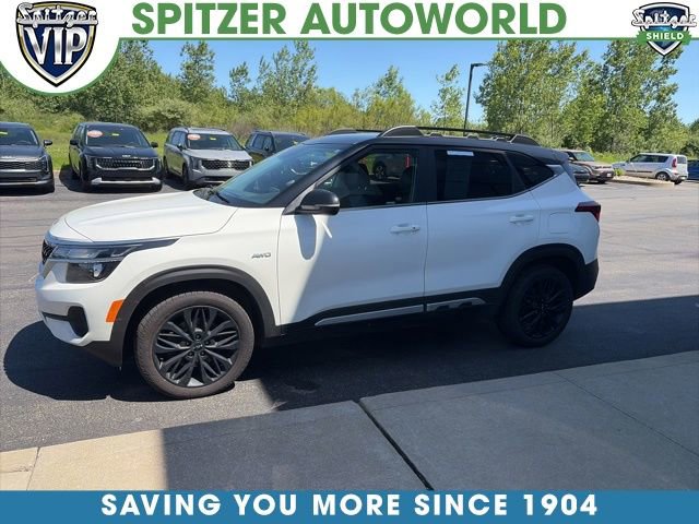 Used 2022 Kia Seltos Nightfall Edition AWD/4WD image 1