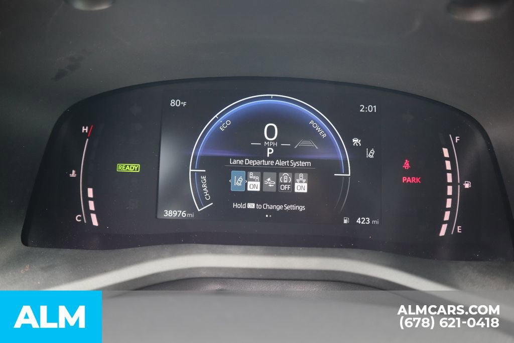 Used 2025 Toyota Camry SE image 34