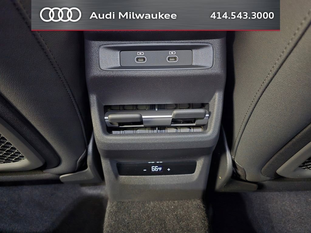New 2026 Audi Q3 quattro 2.0T AWD/4WD image 21