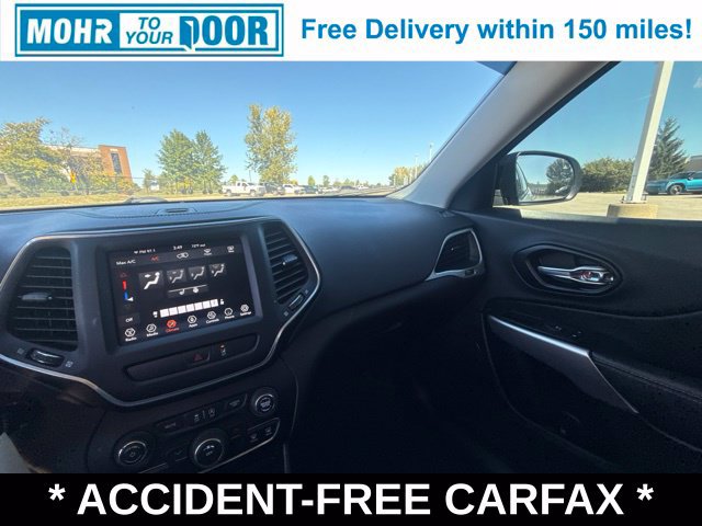 Used 2022 Jeep Cherokee Latitude w/ Sun & Sound Group AWD/4WD image 22