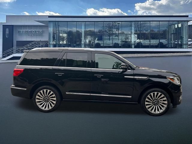 Used 2021 Lincoln Navigator Reserve AWD/4WD image 10