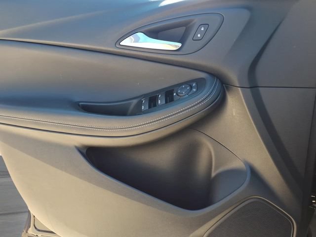 Used 2025 Buick Encore GX Preferred FWD image 16