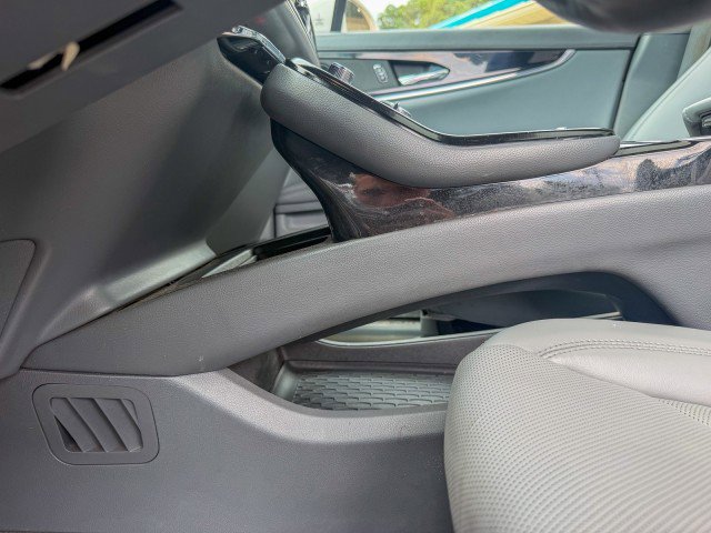 Used 2021 Lincoln Nautilus Reserve FWD image 16