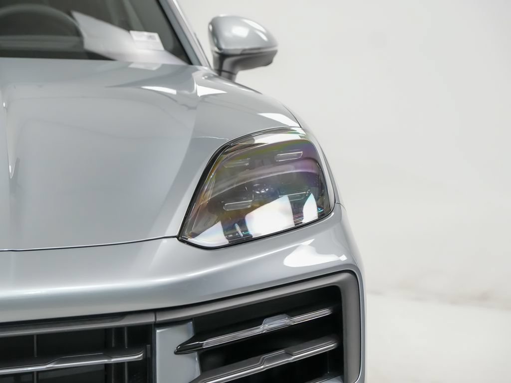 New 2026 Porsche Cayenne AWD/4WD image 7