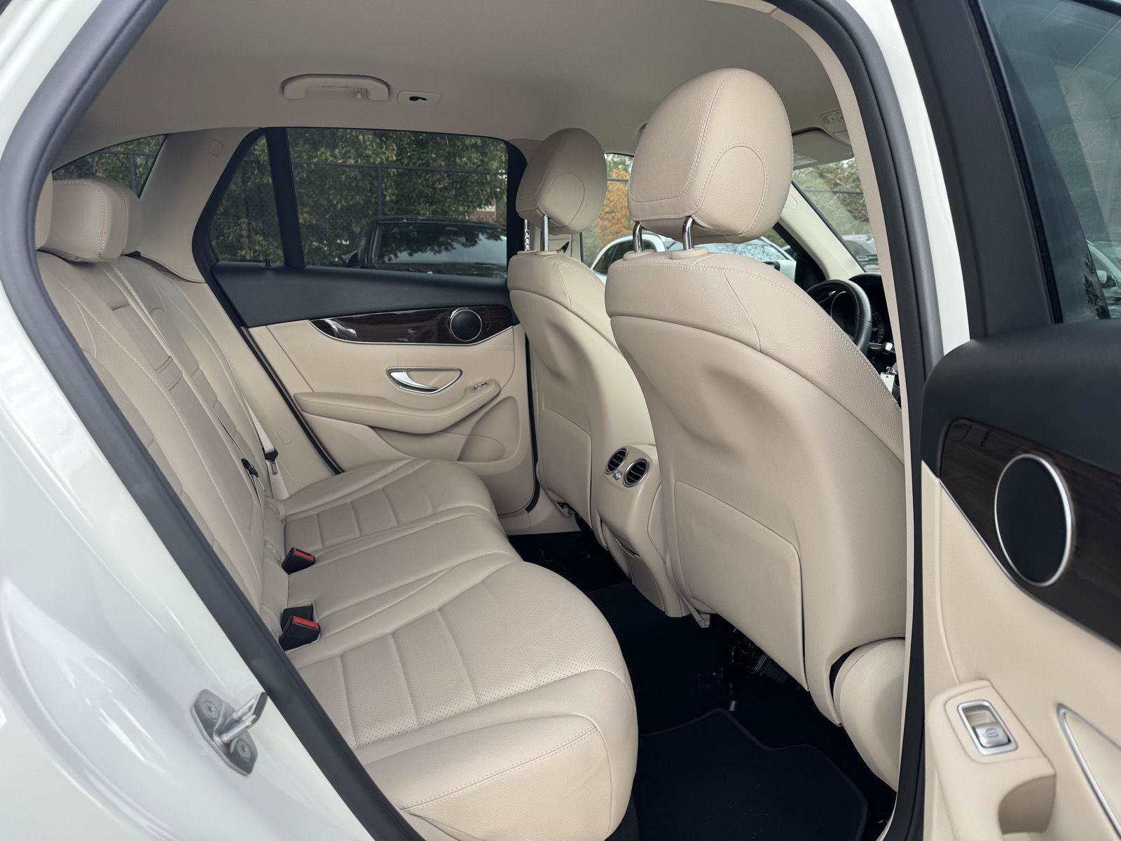Certified 2019 Mercedes-Benz GLC 300 image 26
