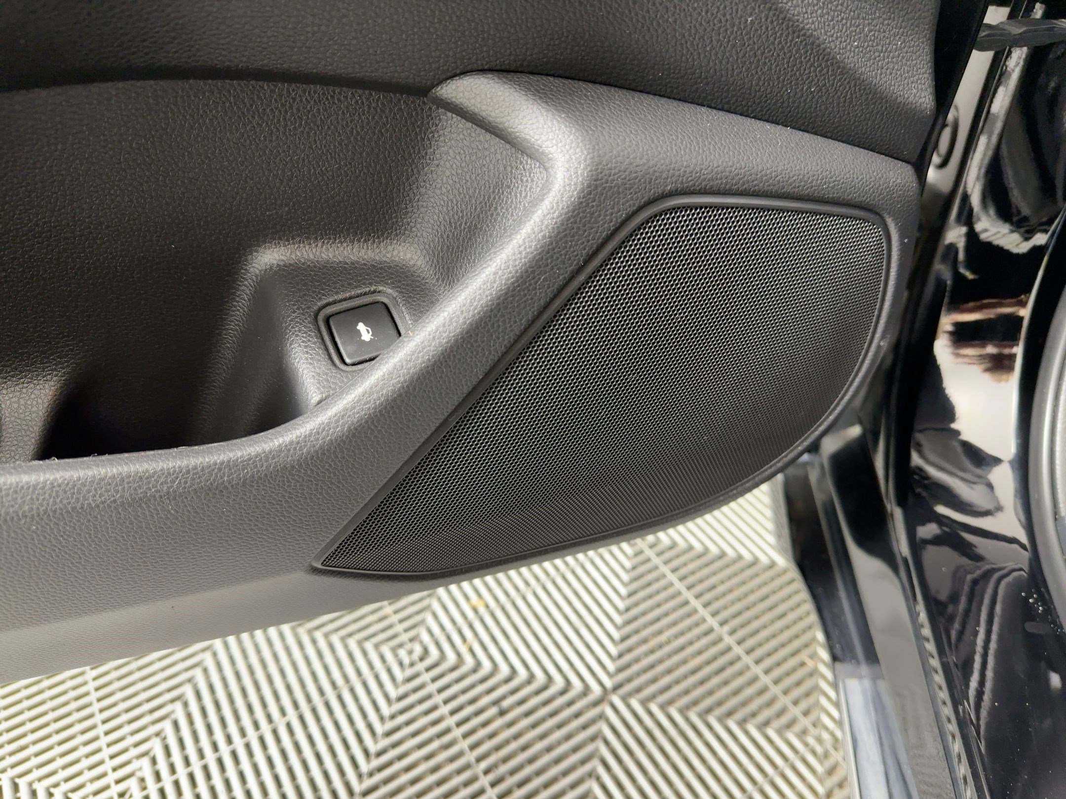 Used 2018 Honda Accord EX-L image 20