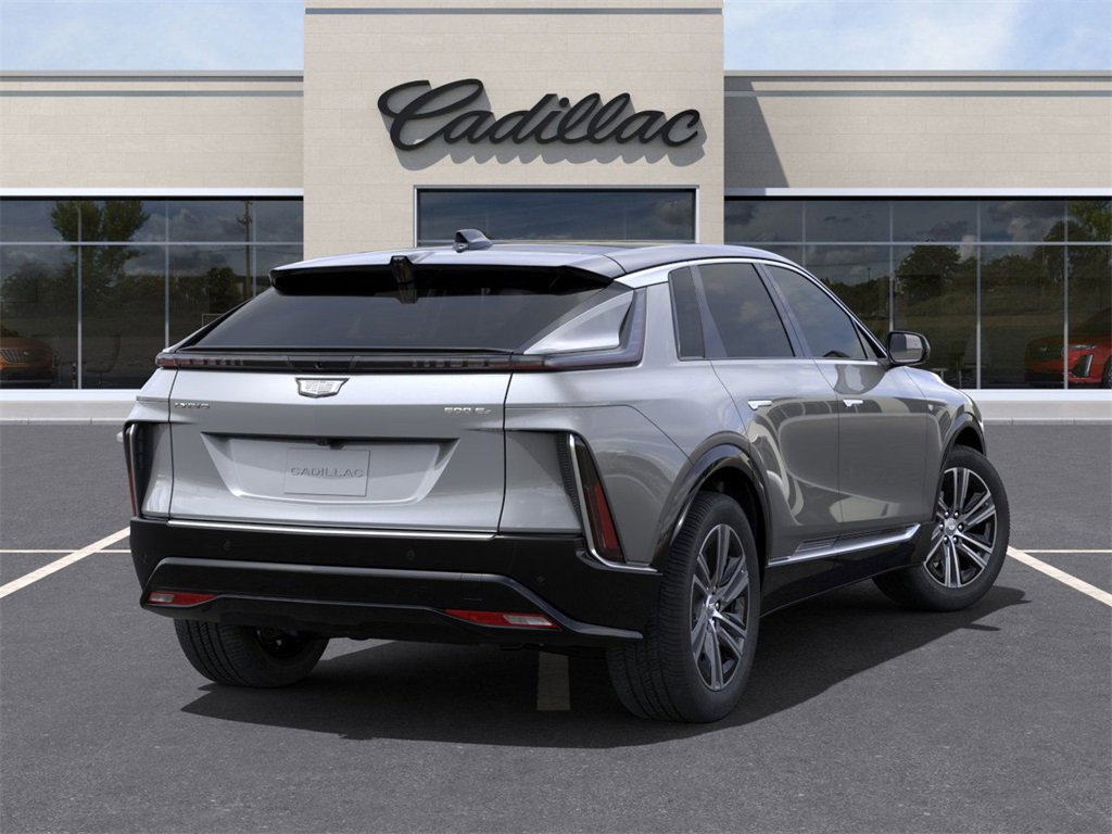 New 2025 Cadillac Lyriq Luxury image 4