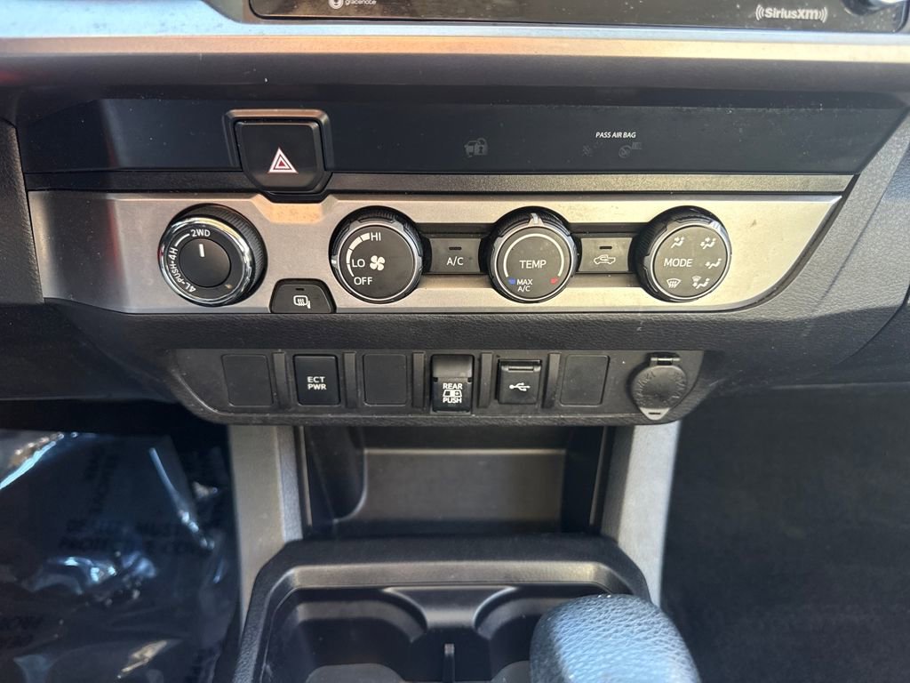 Used 2020 Toyota Tacoma SR5 image 22