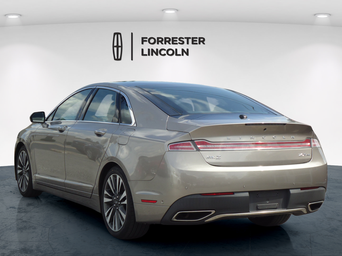 Used 2019 Lincoln MKZ Reserve w/ Luxury Package AWD/4WD image 5