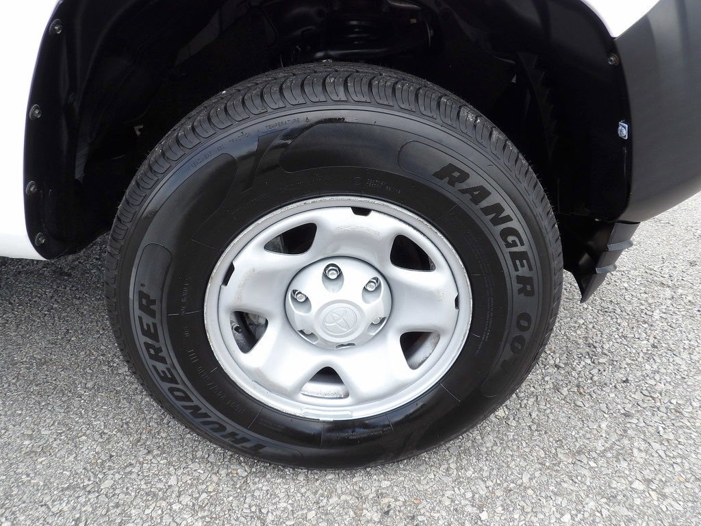 Used 2022 Toyota Tacoma SR RWD image 54