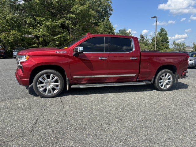 Used 2022 Chevrolet Silverado 1500 High Country AWD/4WD image 3