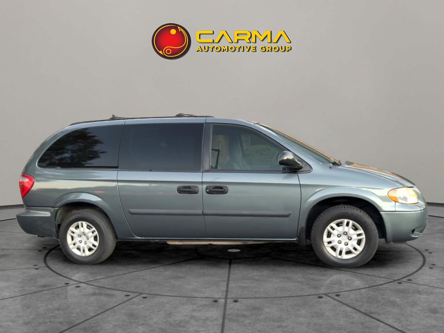 Used 2005 Dodge Grand Caravan SE image 9