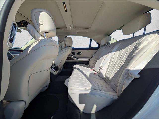 Certified 2023 Mercedes-Benz S 500 4MATIC image 16