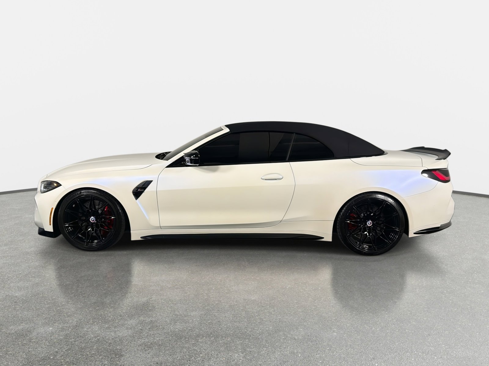 Used 2024 BMW M4 xDrive Competition w/ Executive Package image 6
