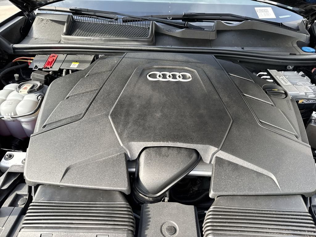 Used 2021 Audi Q8 Premium Plus w/ Premium Plus Package image 61