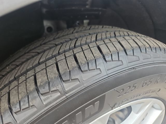 Used 2024 Chevrolet Equinox LT FWD image 27