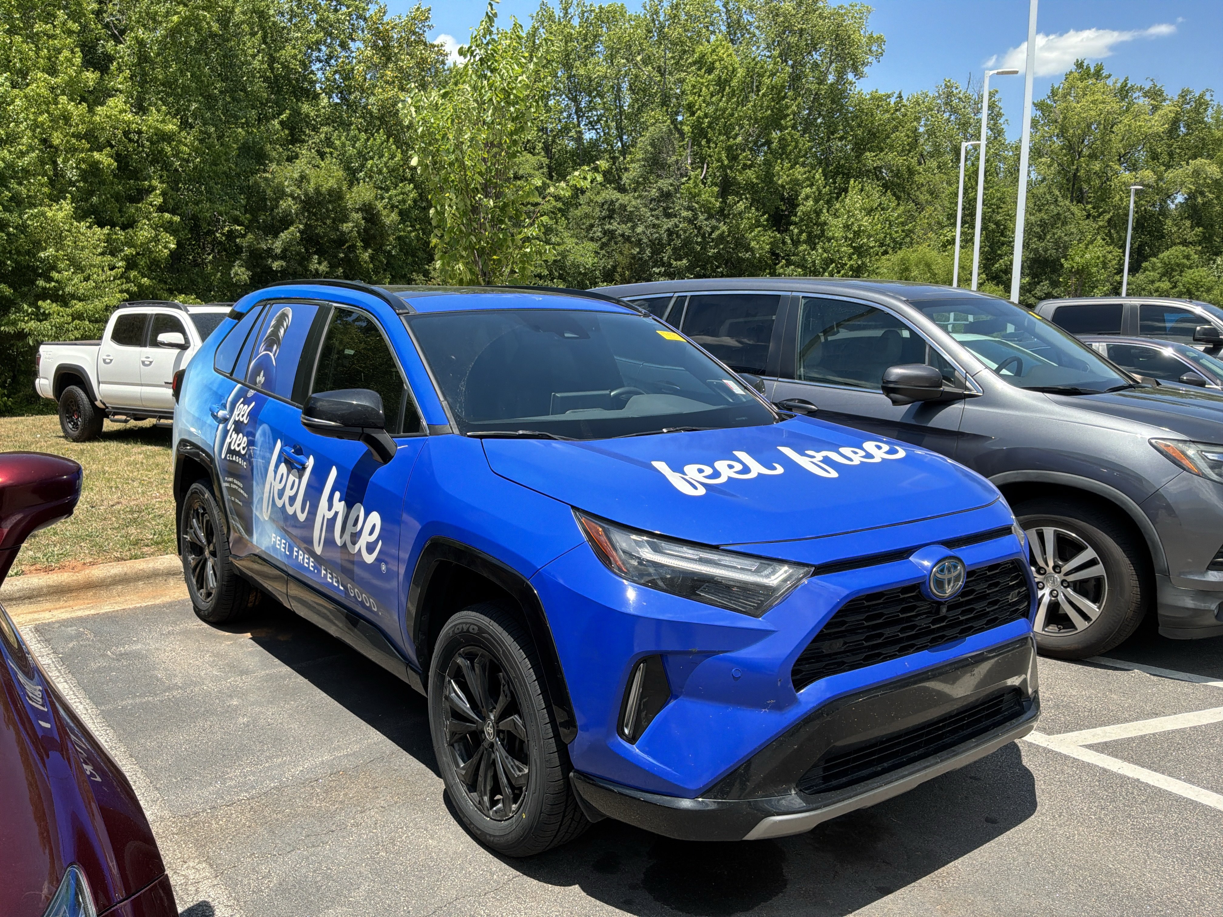Used 2022 Toyota RAV4 XSE AWD/4WD image 5