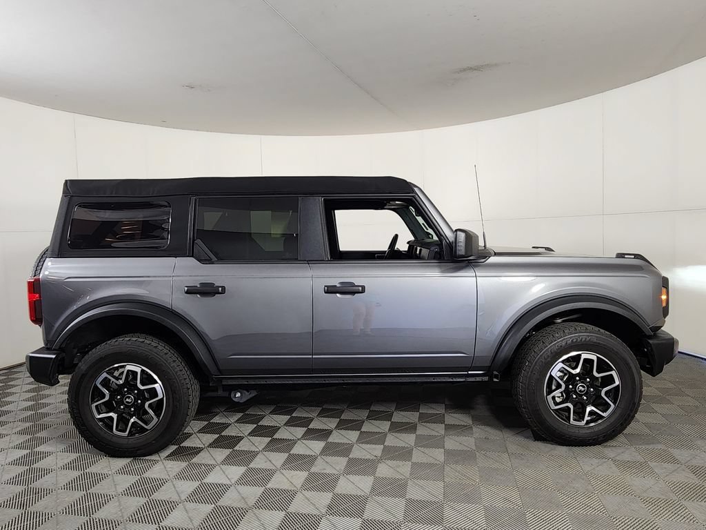 Used 2025 Ford Bronco 4-Door AWD/4WD image 8