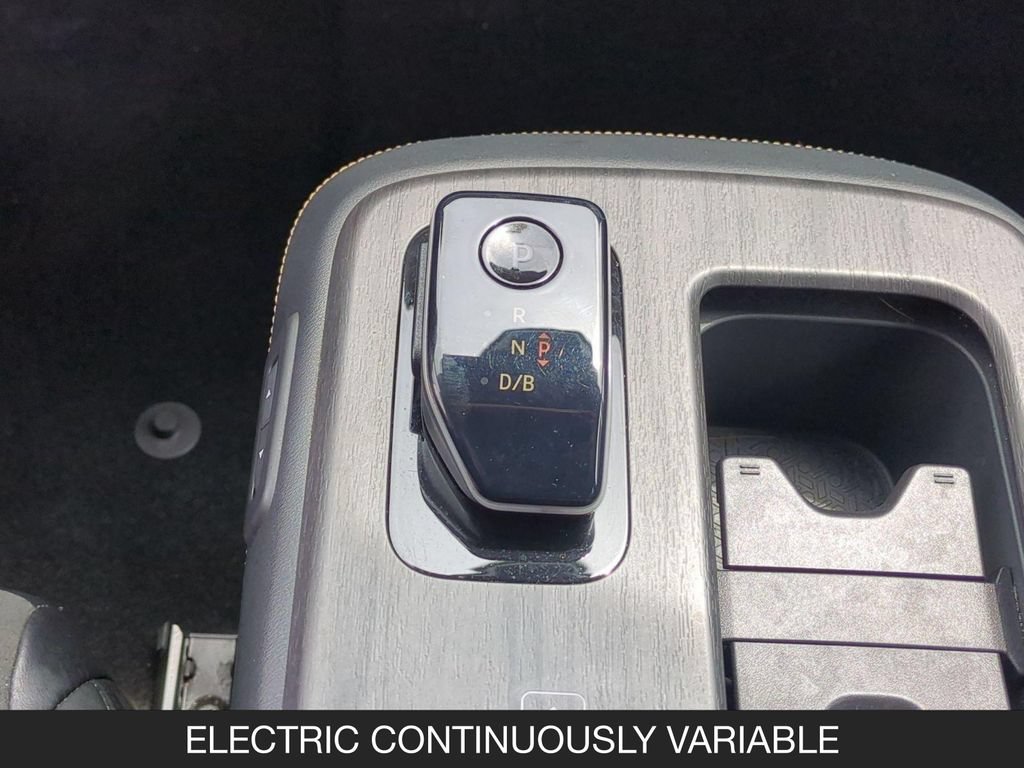Used 2024 Nissan Ariya AWD image 20