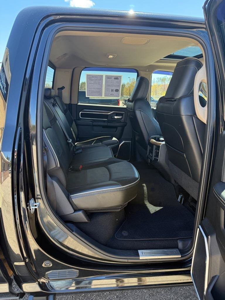 Used 2022 RAM 2500 Laramie AWD/4WD image 19