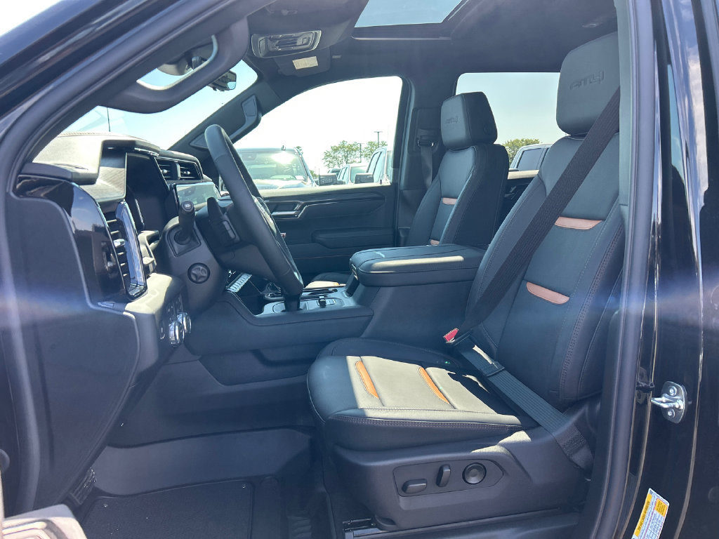 New 2026 GMC Sierra 1500 AT4 w/ AT4 Premium Package AWD/4WD image 17