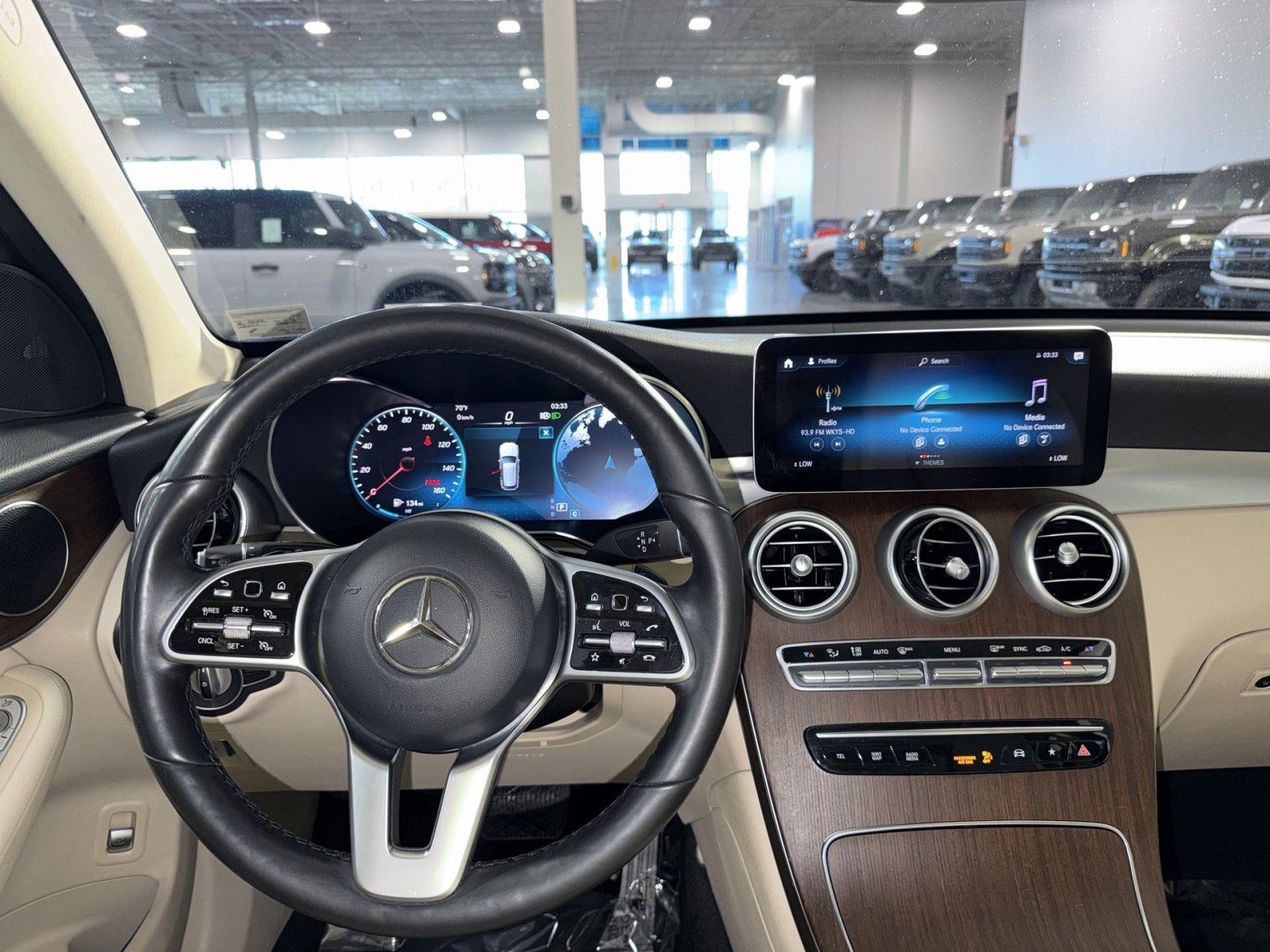 Used 2021 Mercedes-Benz GLC 300 4MATIC image 27