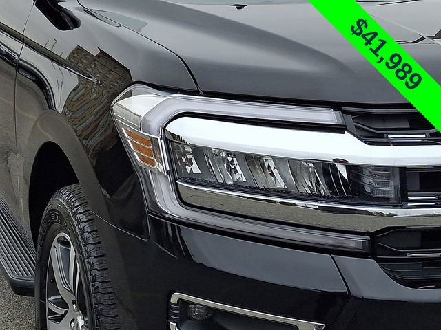 Used 2024 Ford Expedition Max Limited image 9