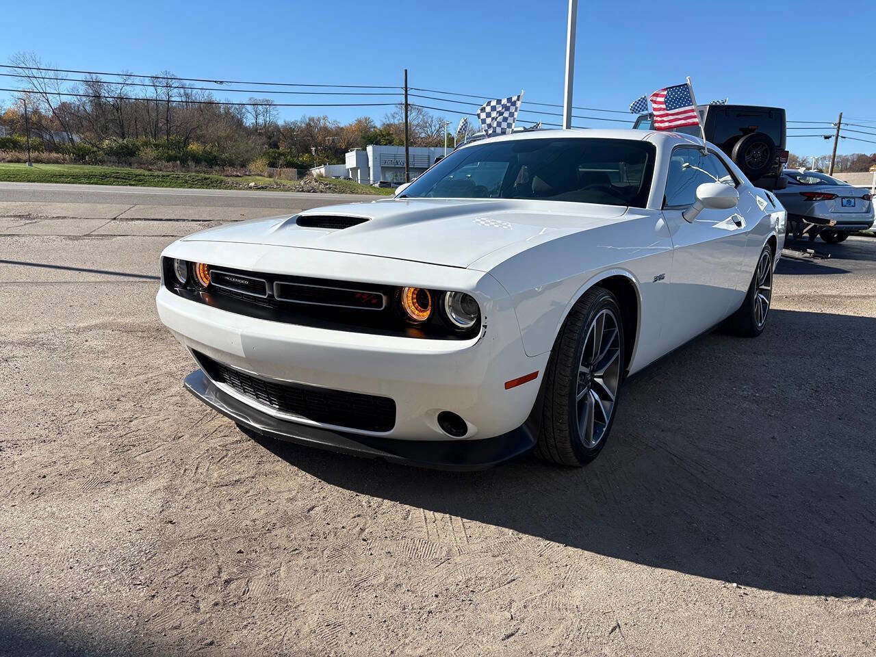 Used 2023 Dodge Challenger R/T image 3