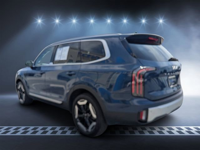 Used 2023 Kia Telluride EX AWD/4WD image 5