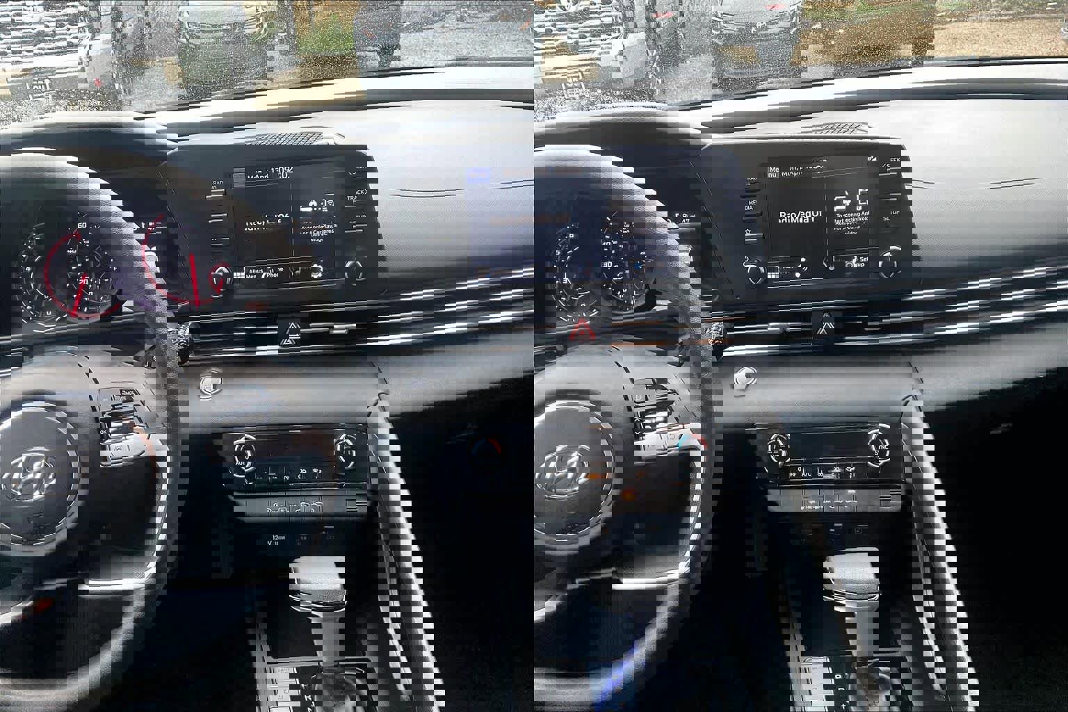 Used 2023 Hyundai Elantra SEL image 7