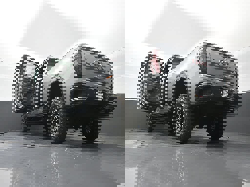 New 2026 GMC Sierra 2500 AT4X image 32