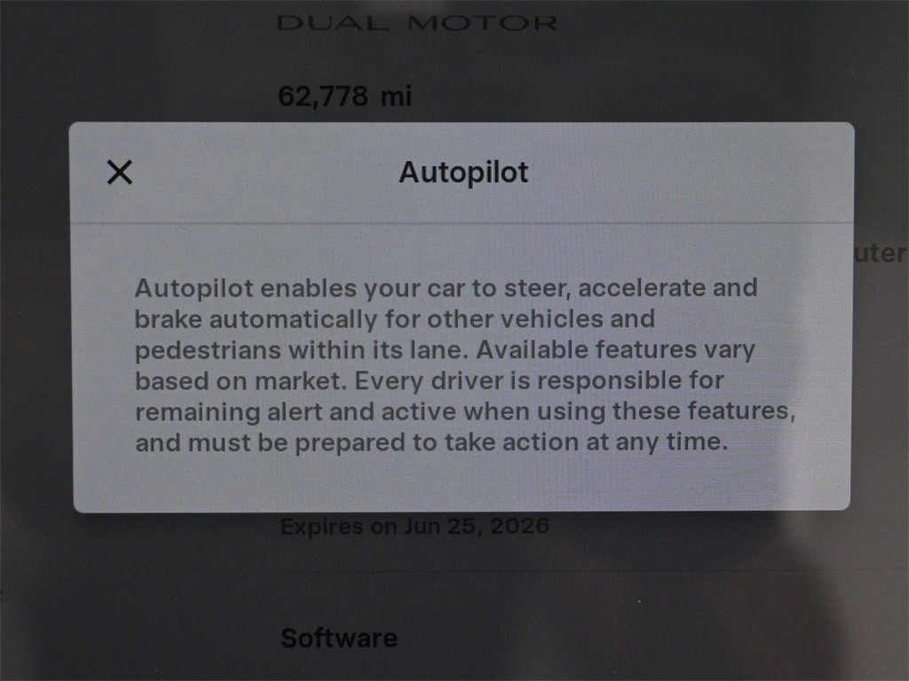 Used 2023 Tesla Model Y Long Range image 9