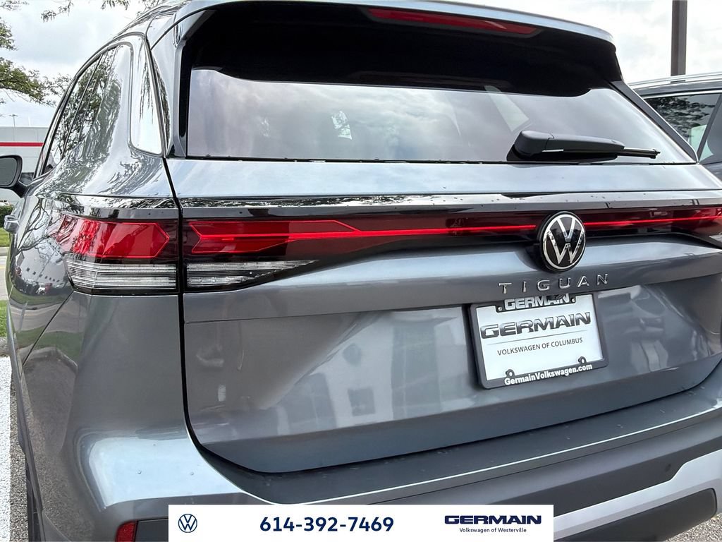 New 2026 Volkswagen Tiguan S FWD image 9