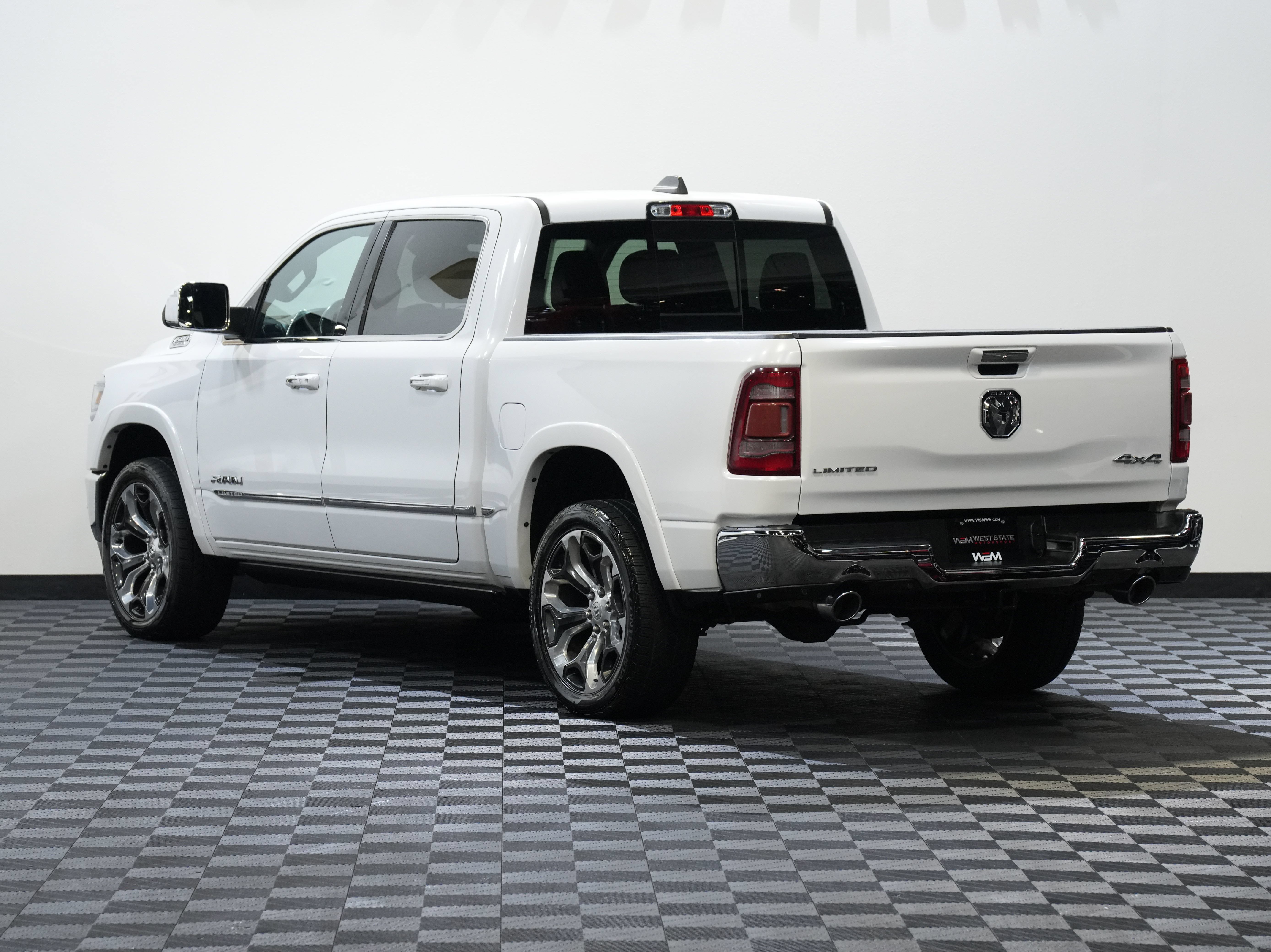Used 2019 RAM 1500 Limited AWD/4WD image 8