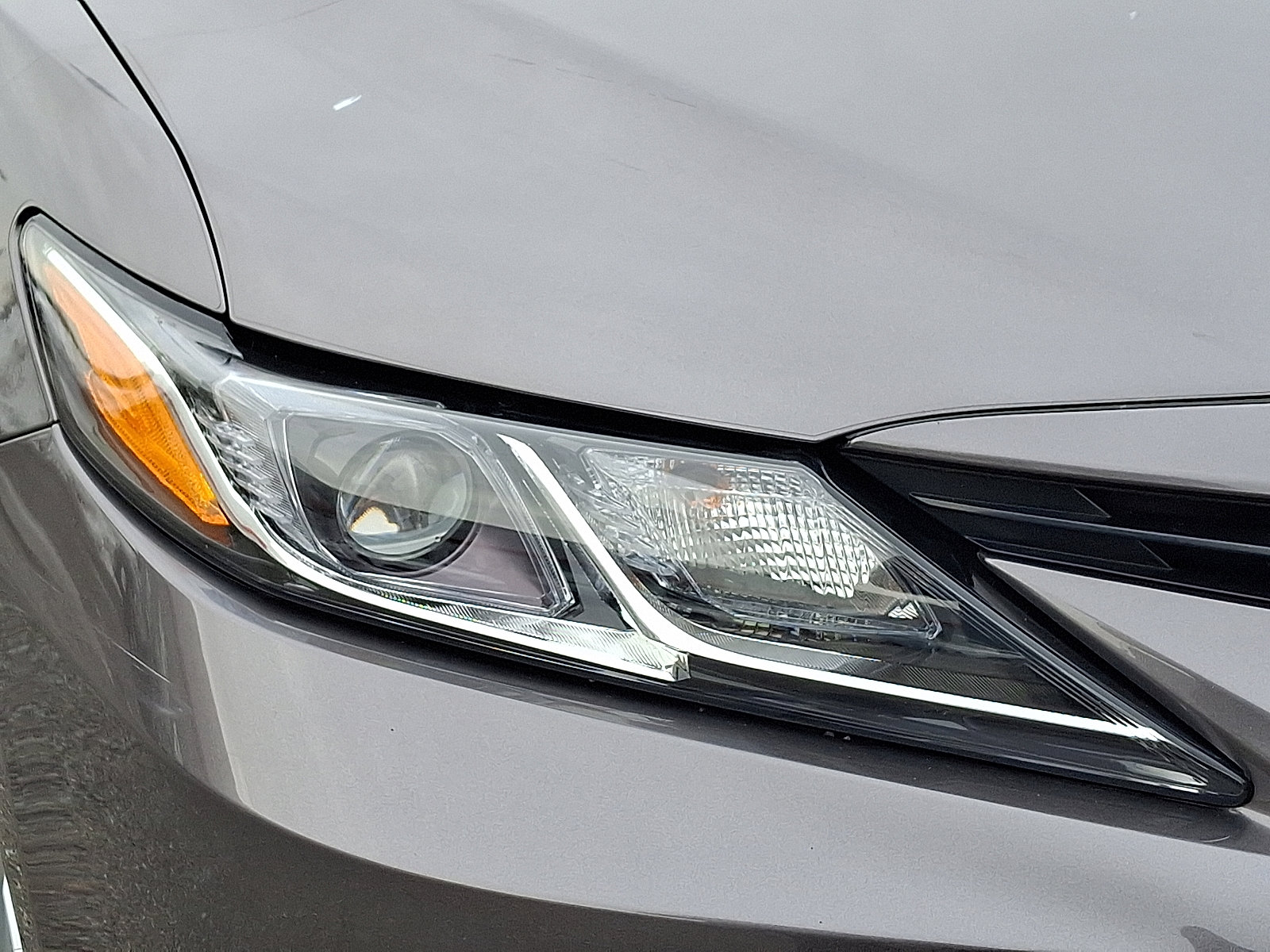 Used 2023 Toyota Camry LE image 10