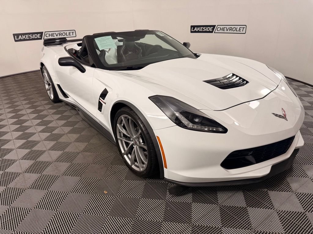 Used 2019 Chevrolet Corvette Grand Sport RWD image 44