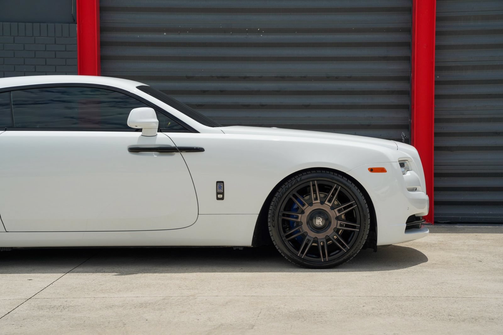 Used 2019 Rolls-Royce Wraith RWD image 17